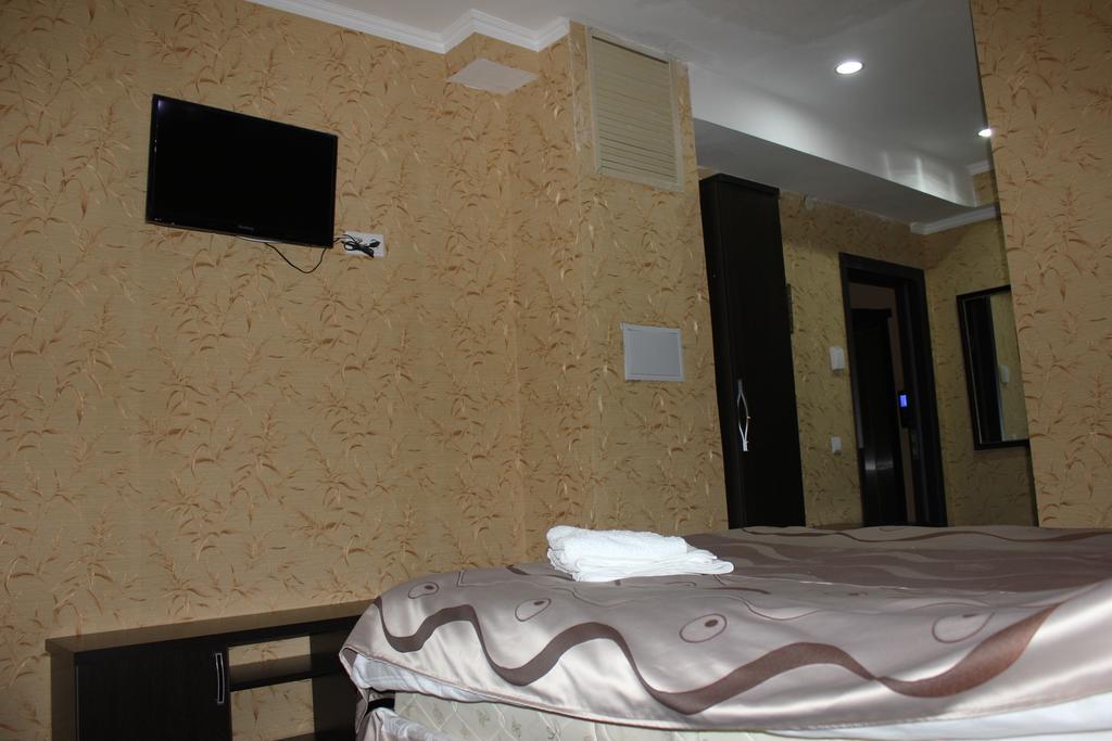 Home Hotel Astana Rom bilde