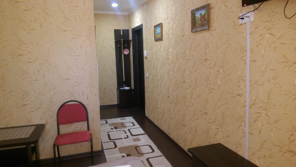 Home Hotel Astana Eksteriør bilde